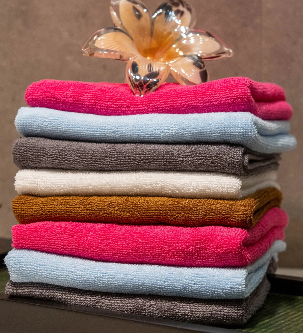 Ultra light Kitchen Towels - Bundle of 6 — source gallery image 01